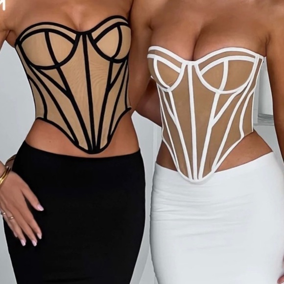 Corset (black/nude only) - Picture 2 of 2